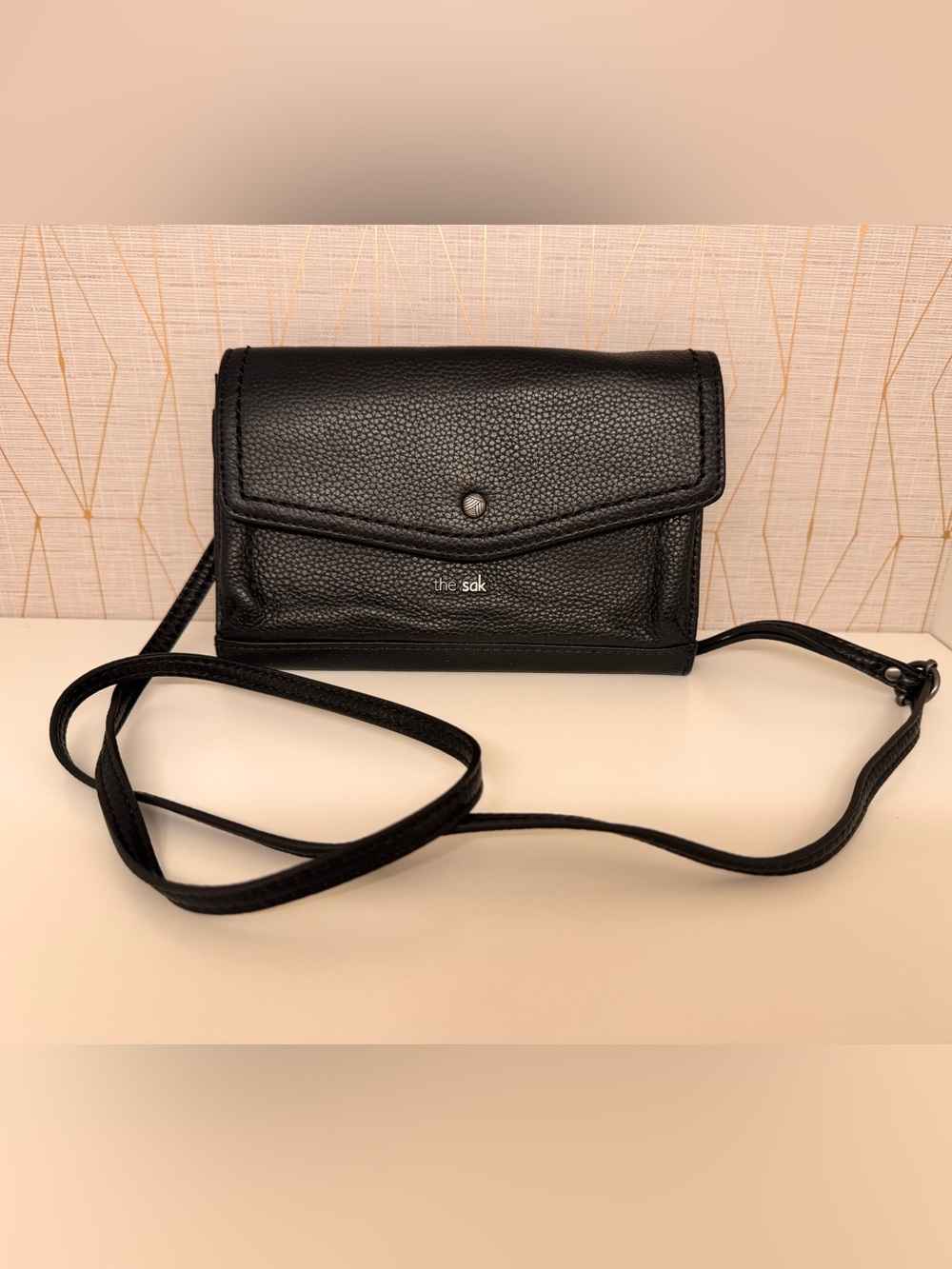 The Sak Black Pebbled Leather Crossbody Wallet Purse